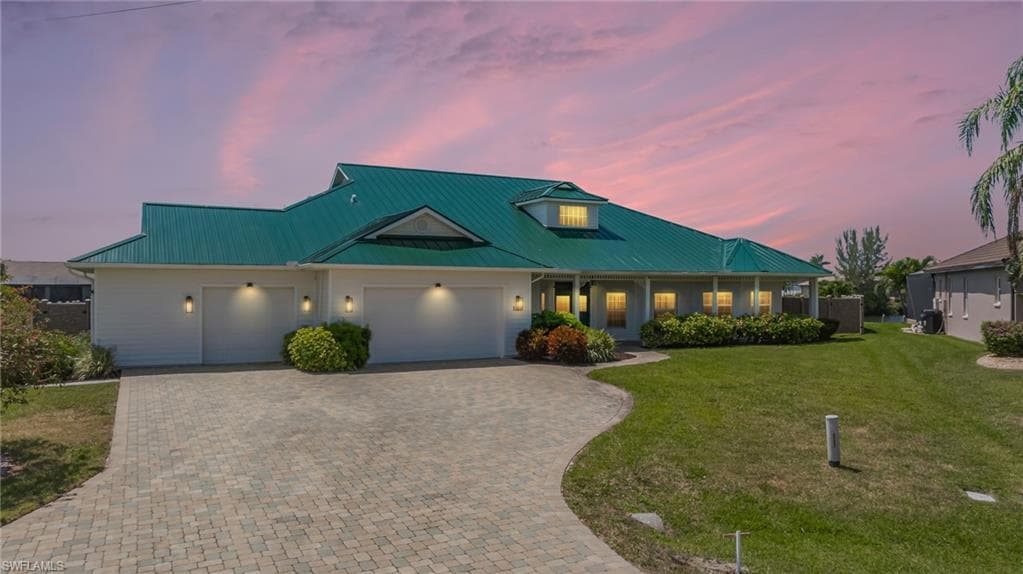 2516 SW 35th TER CAPE CORAL, FL 33914