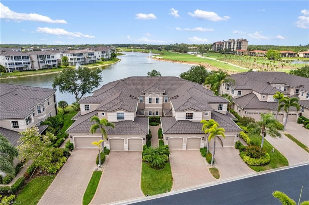 734 Regency Reserve CIR 2702 NAPLES, FL 34119