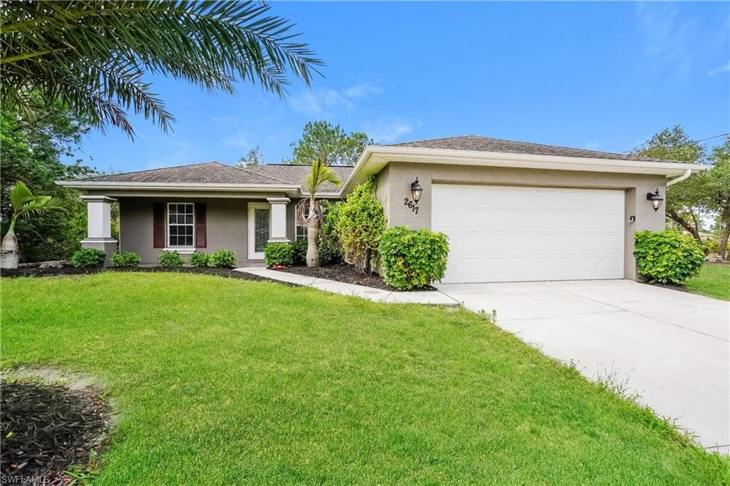 2617 43rd ST W LEHIGH ACRES, FL 33971
