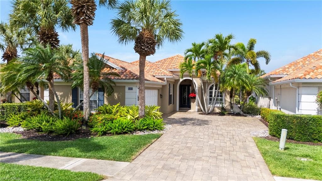 4401 Novato CT NAPLES, FL 34109