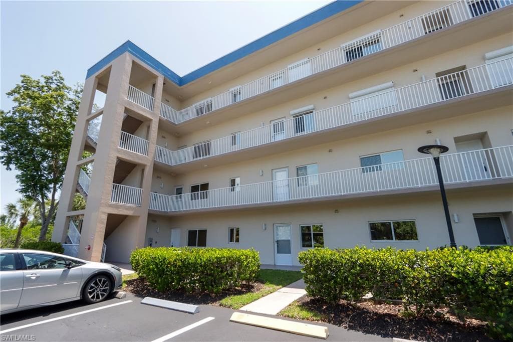 14801 Park Lake DR 101 FORT MYERS, FL 33919