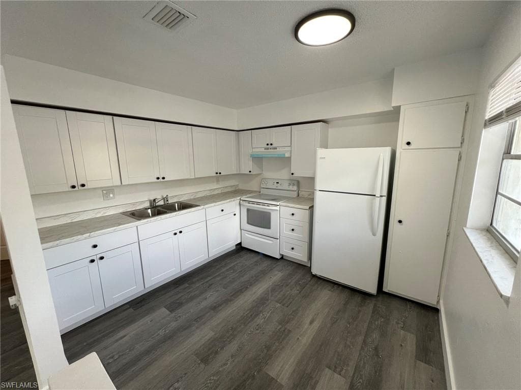 2708 Broadway 1 FORT MYERS, FL 33901