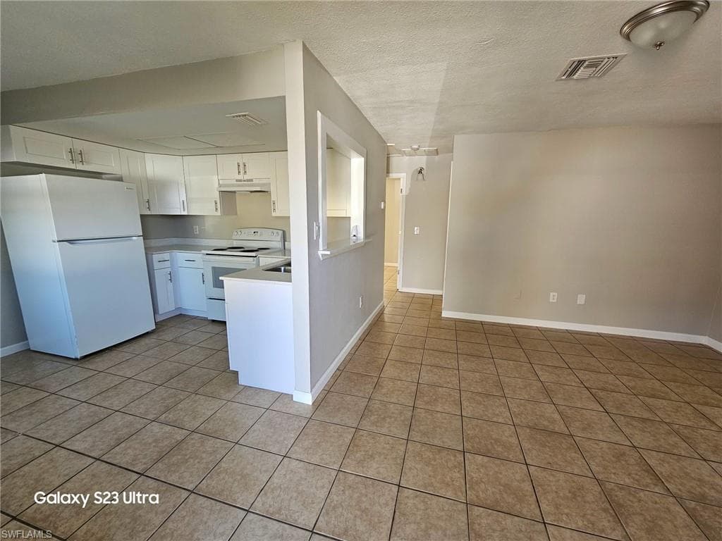 13029 1st ST FORT MYERS, FL 33905