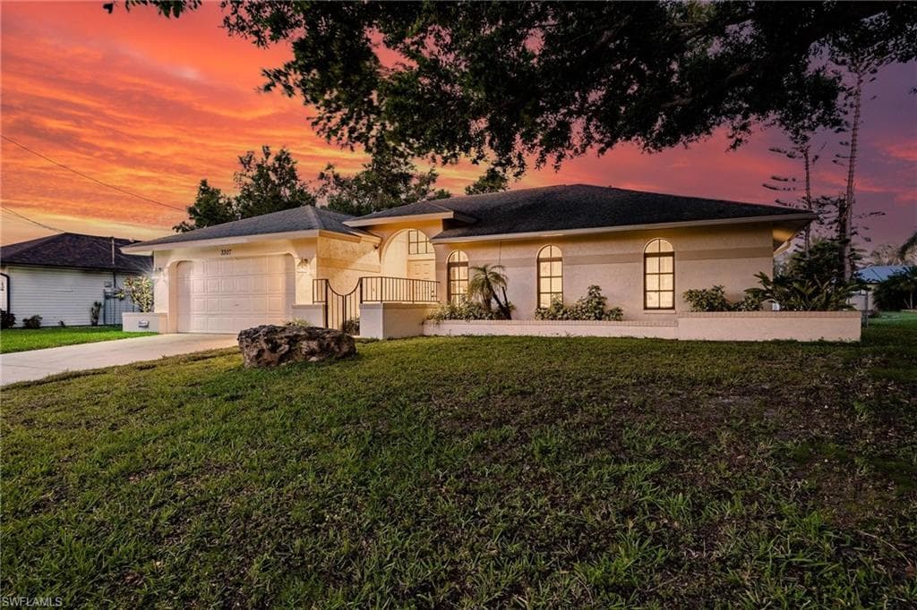 3307 Santa Barbara BLVD CAPE CORAL, FL 33914