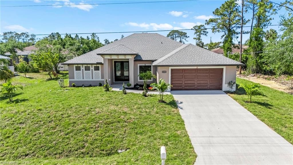 3821 18th ST W LEHIGH ACRES, FL 33971