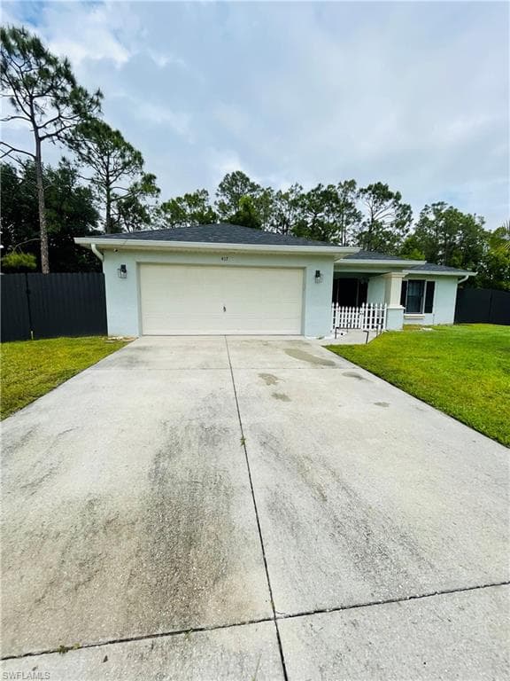 417 Broadmoor ST LEHIGH ACRES, FL 33974