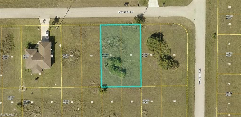 3804 NW 40th LN CAPE CORAL, FL 33993