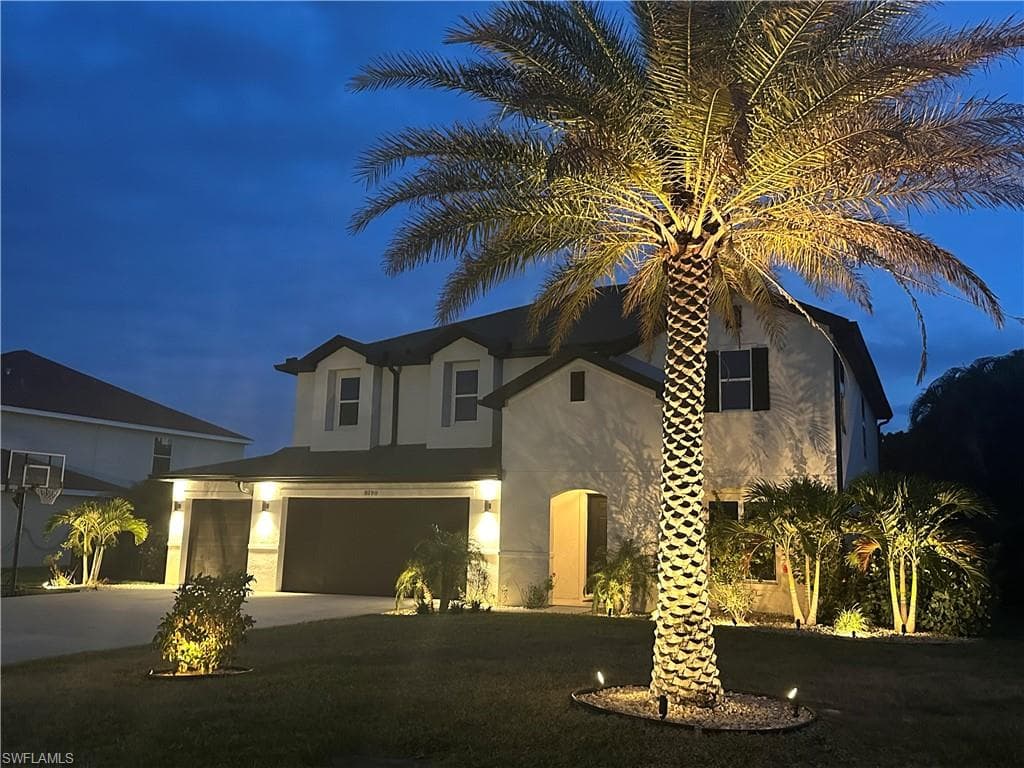 8190 Fountain Mist BLVD LEHIGH ACRES, FL 33972