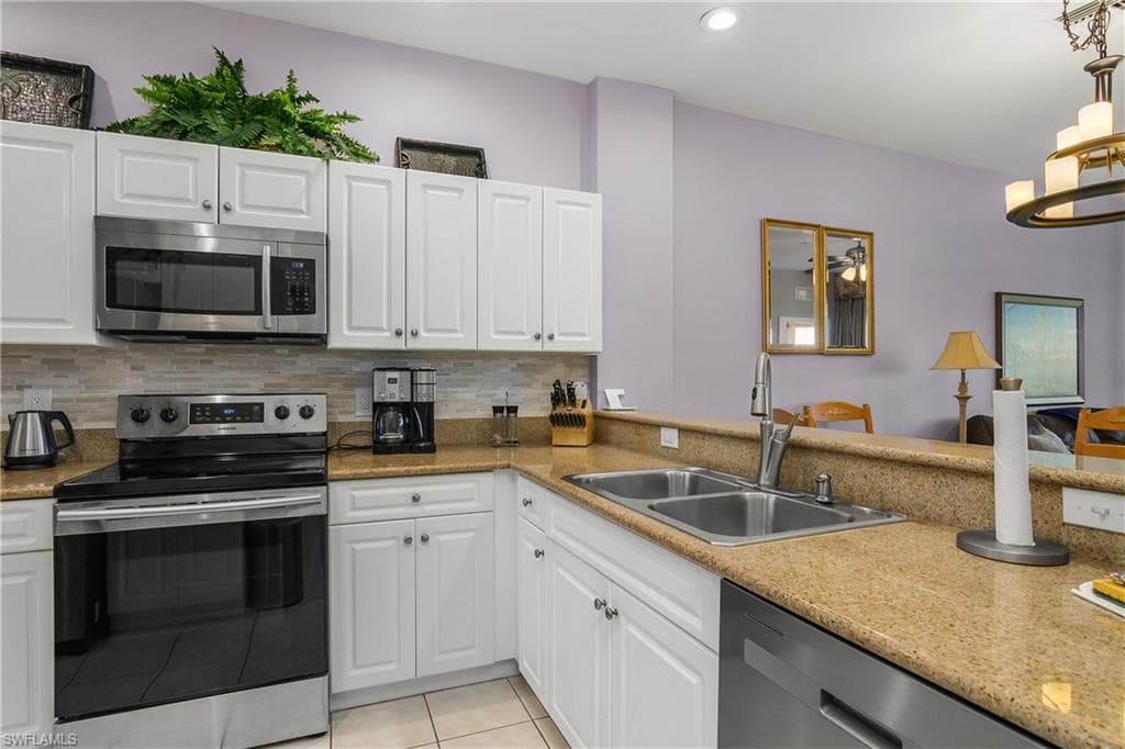 7905 Mahogany Run LN 1322 NAPLES, FL 34113