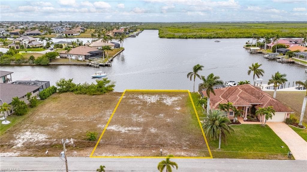 4126 NW 11th TER CAPE CORAL, FL 33993