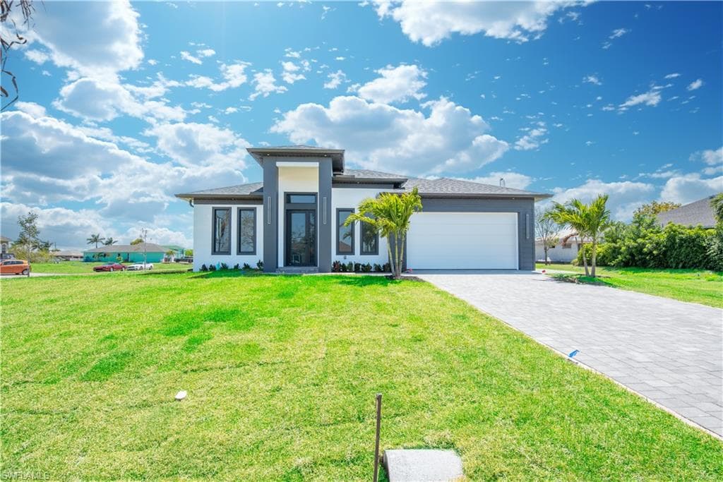 308 NW 10th TER CAPE CORAL, FL 33993