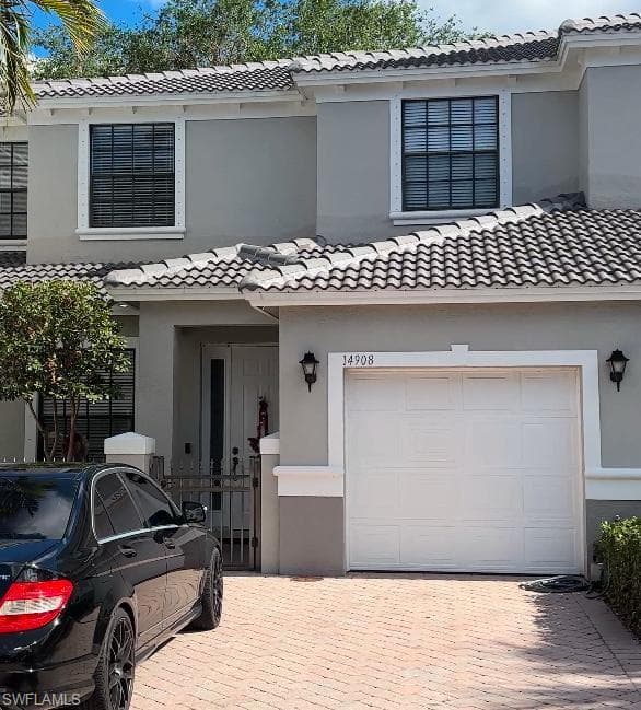 14908 Summit Place CIR 26 NAPLES, FL 34119