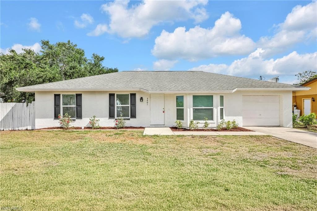 5401 32nd AVE SW NAPLES, FL 34116