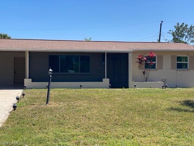 343 Elmwood AVE LEHIGH ACRES, FL 33936