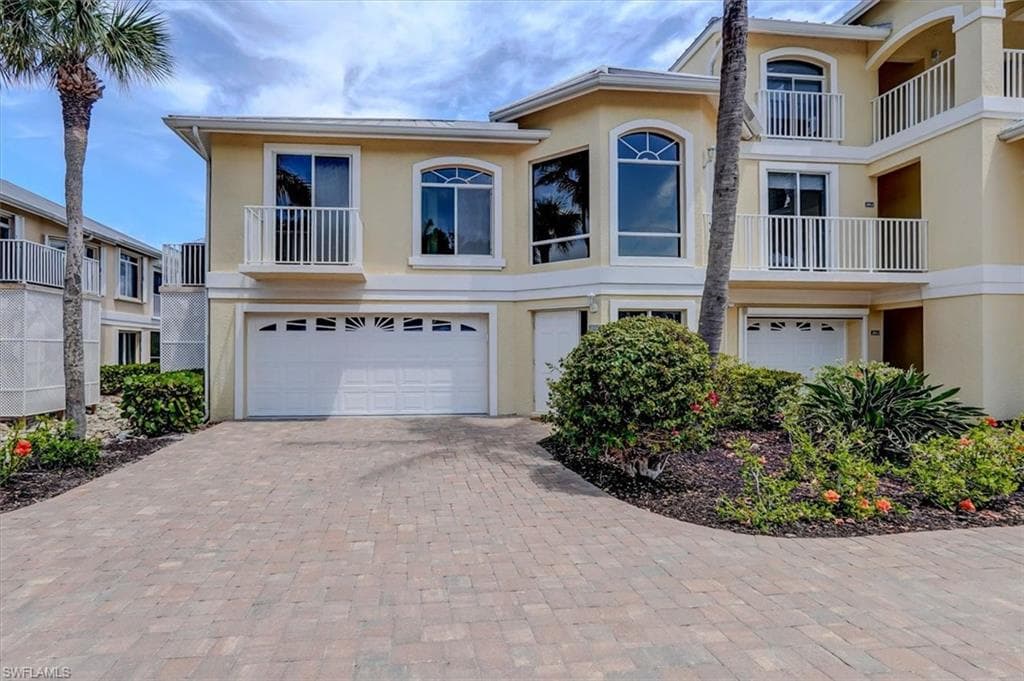 281 Lenell RD 1 (7-A) FORT MYERS BEACH, FL 33931
