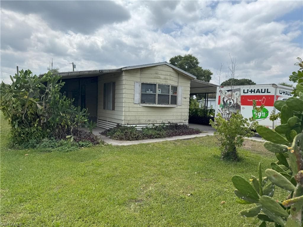 798 Avenue E NW MOORE HAVEN, FL 33471