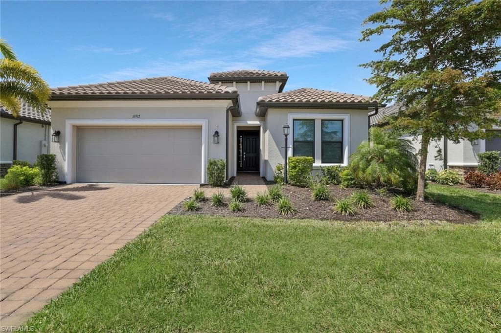 11912 Noveli CT FORT MYERS, FL 33913
