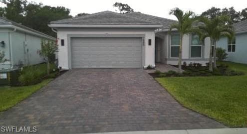 7585 Paradise Tree DR NORTH FORT MYERS, FL 33917