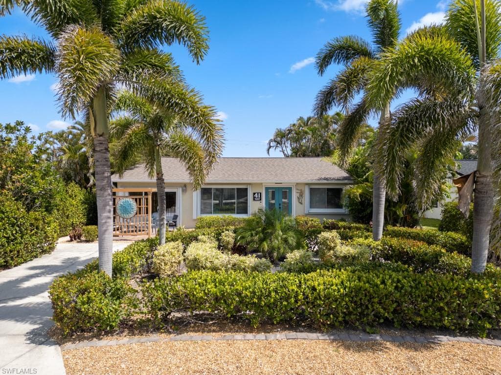 41 1st ST BONITA SPRINGS, FL 34134