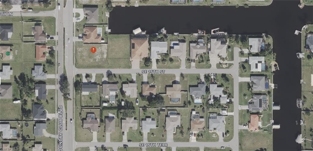 1429 Country Club BLVD CAPE CORAL, FL 33990