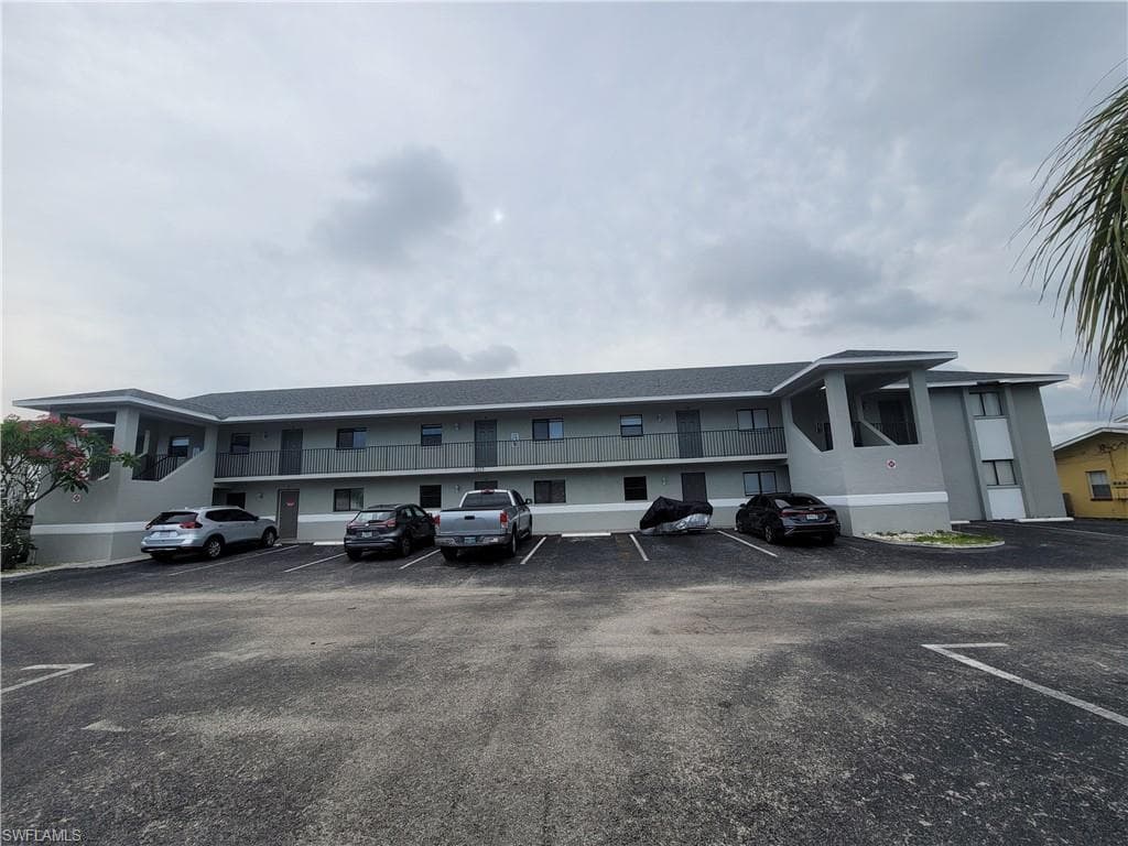 4815 Triton CT E 10 CAPE CORAL, FL 33904