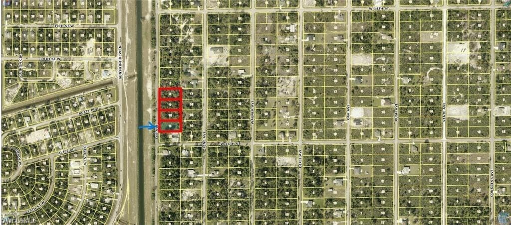 1302 Lee AVE LEHIGH ACRES, FL 33972