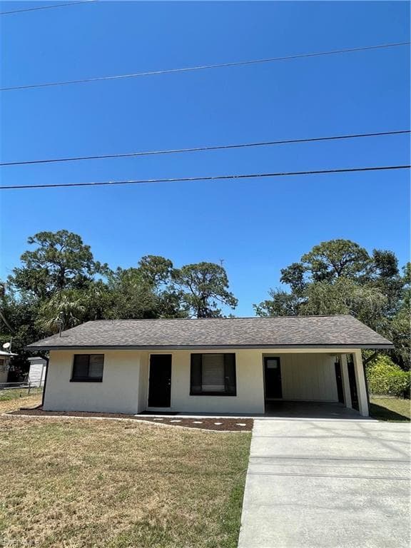 1806 Marilyn DR NORTH FORT MYERS, FL 33917