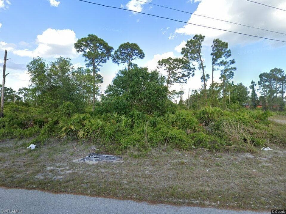 1059 Manta AVE S LEHIGH ACRES, FL 33974