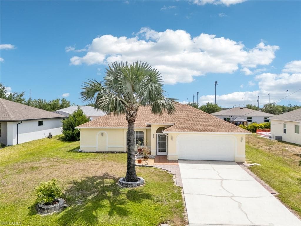 2716 SW 2nd LN CAPE CORAL, FL 33991