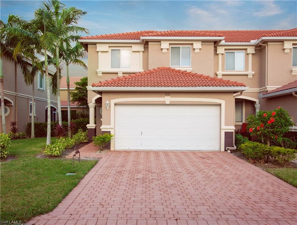 9797 Roundstone CIR FORT MYERS, FL 33967