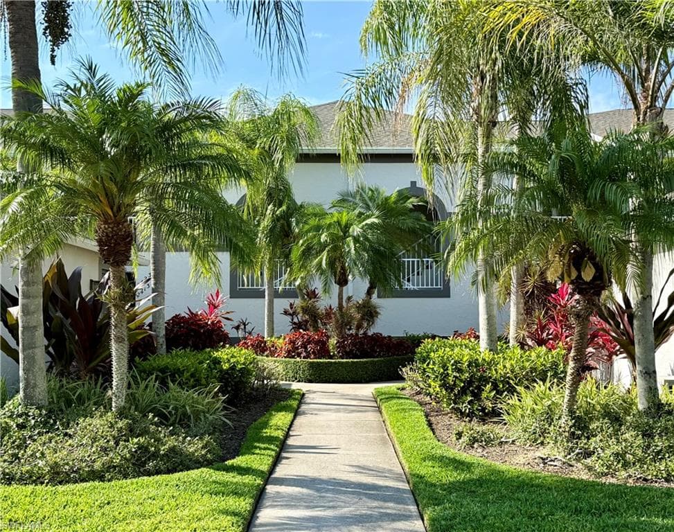7635 Arbor Lakes CT 2422 NAPLES, FL 34112