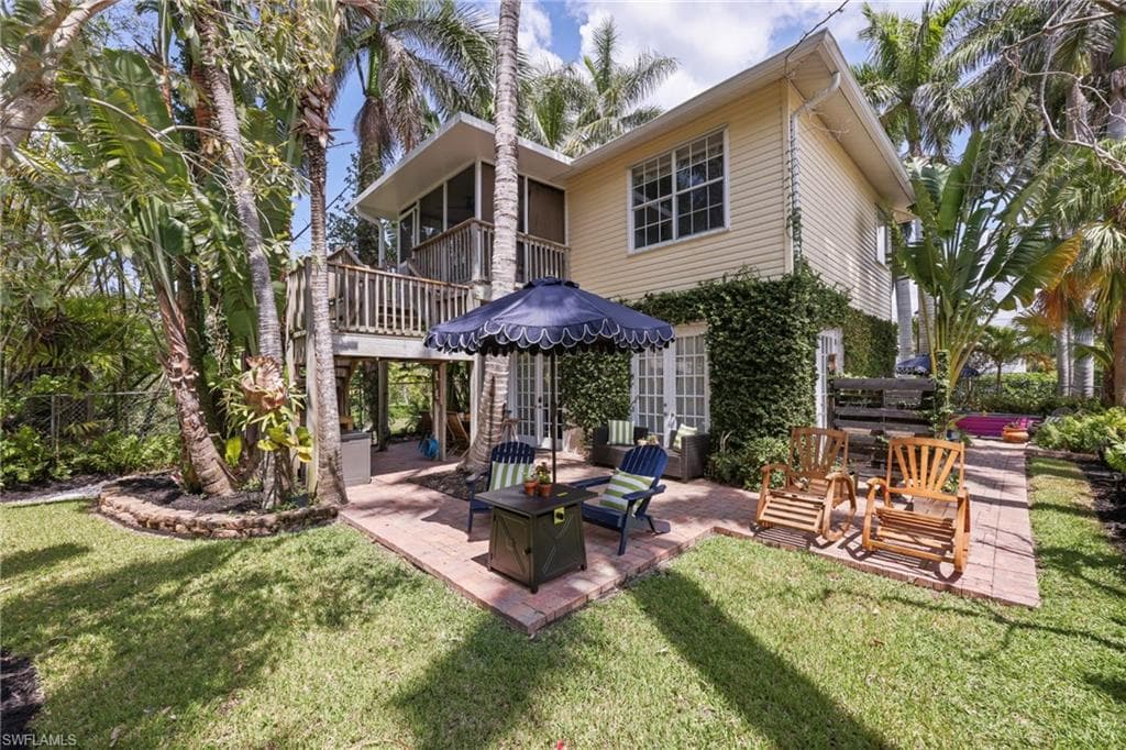 2348 Lake AVE NAPLES, FL 34112