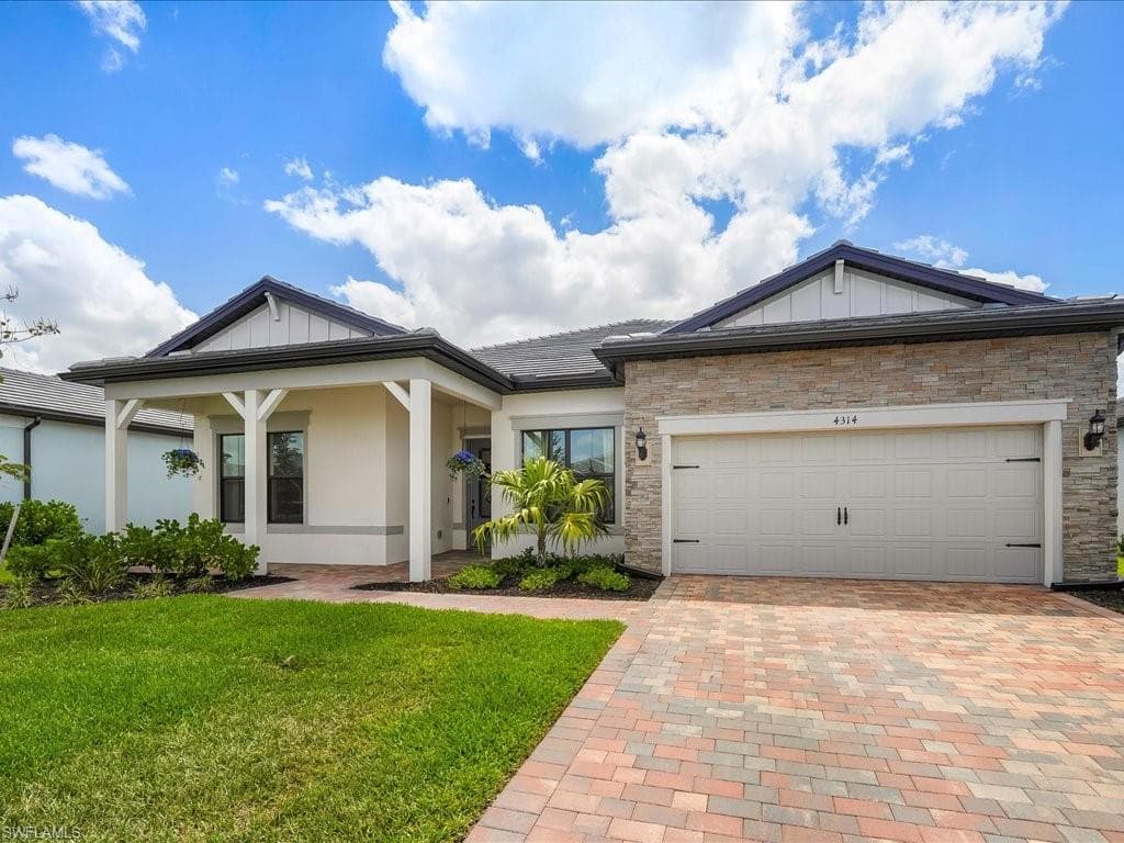 4314 Washington PL AVE MARIA, FL 34142
