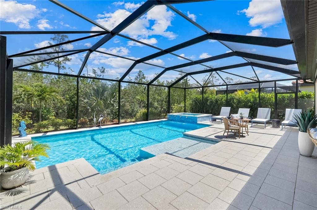 17010 Galway RUN BONITA SPRINGS, FL 34135
