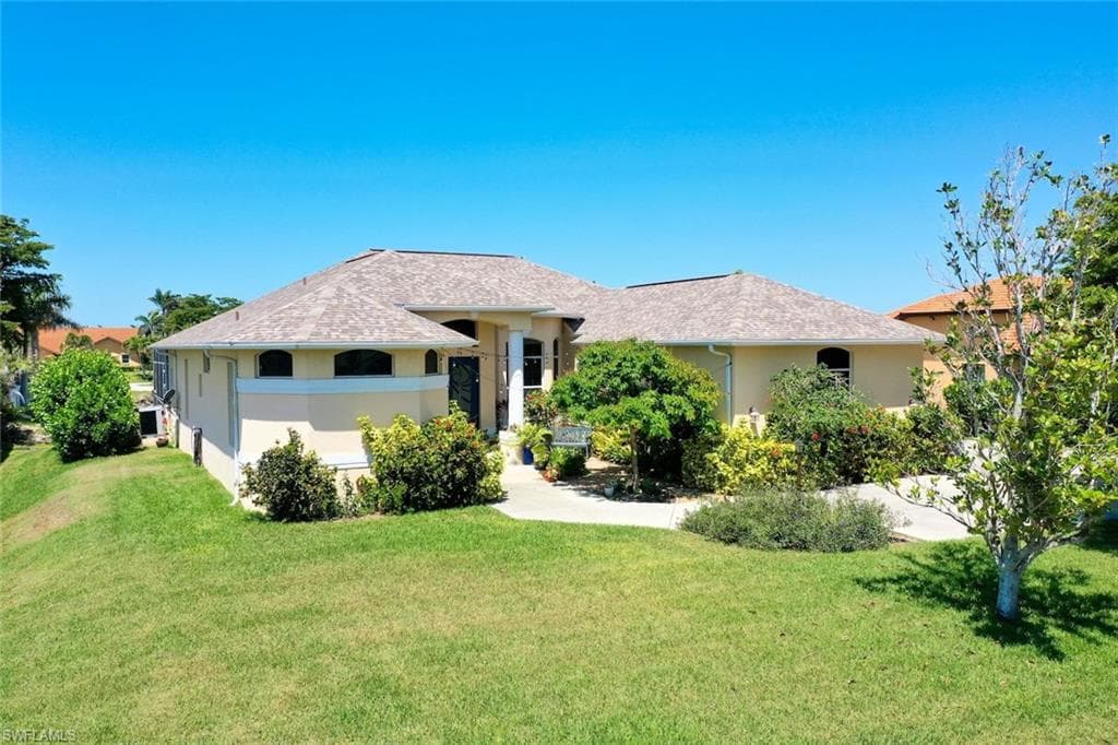 15012 Bonaire CIR FORT MYERS, FL 33908