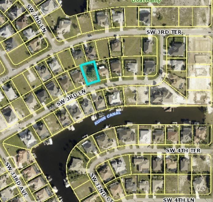 3235 SW 3rd LN CAPE CORAL, FL 33991
