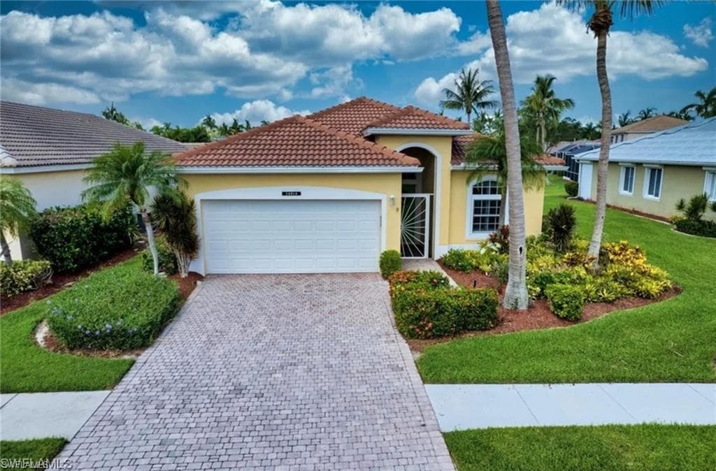 14016 Clear Water LN FORT MYERS, FL 33907