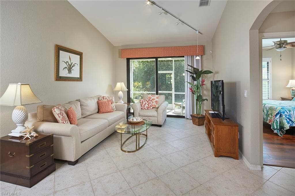7730 Woodbrook CIR 4202 NAPLES, FL 34104