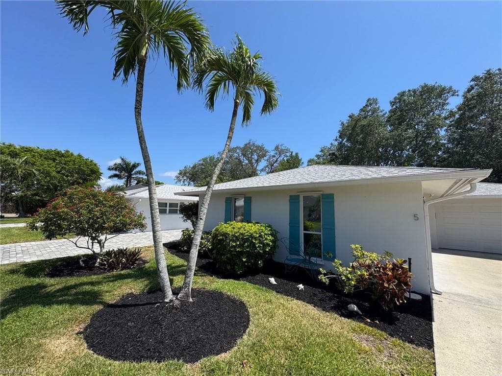 5 Rivard RD 22 NAPLES, FL 34112