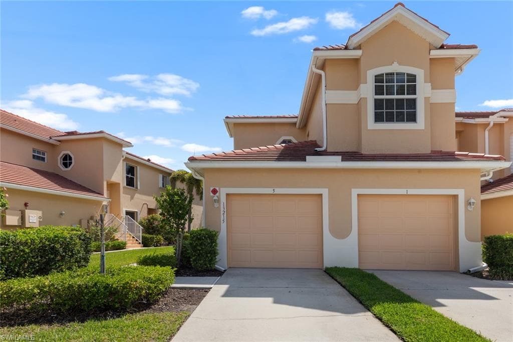 13215 Silver Thorn LOOP 205 NORTH FORT MYERS, FL 33903