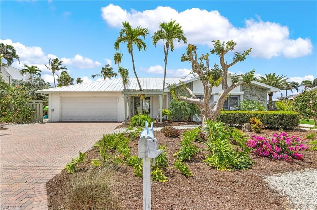 3625 San Carlos DR ST. JAMES CITY, FL 33956