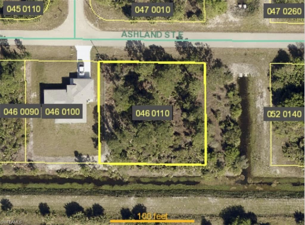 724 Ashland ST E LEHIGH ACRES, FL 33974