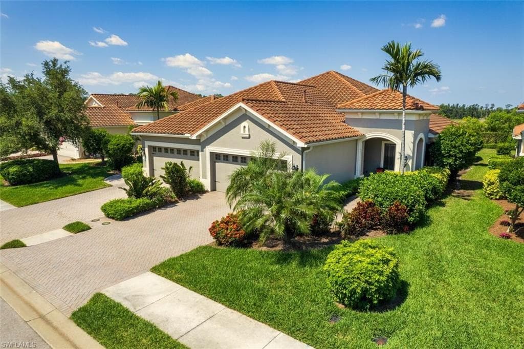 4625 Waterscape LN FORT MYERS, FL 33966