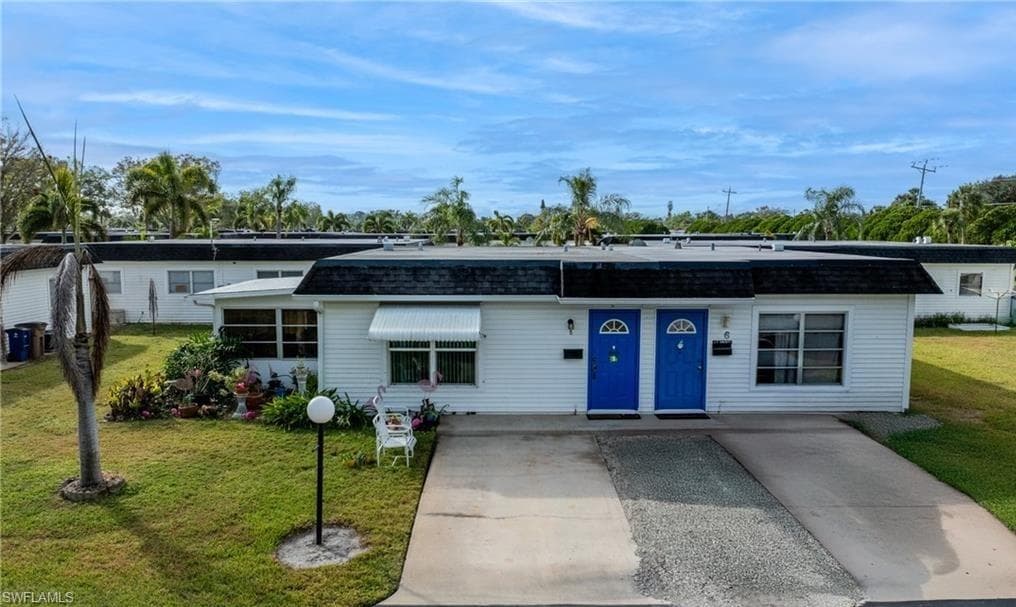 8 Tangelo CT LEHIGH ACRES, FL 33936
