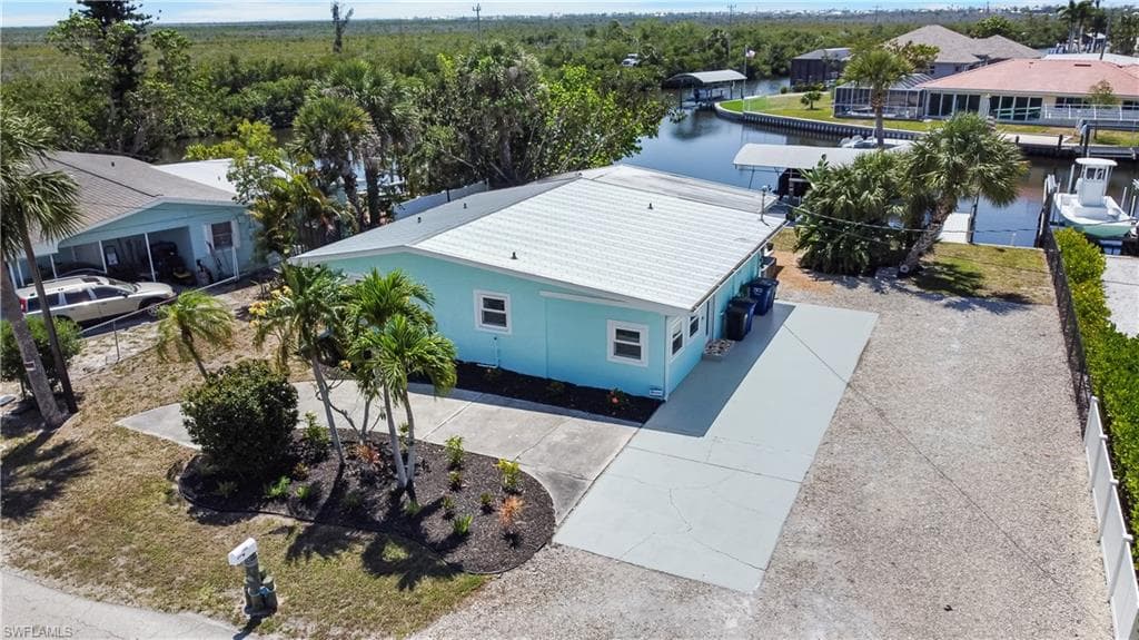12069 Matlacha BLVD MATLACHA ISLES, FL 33991