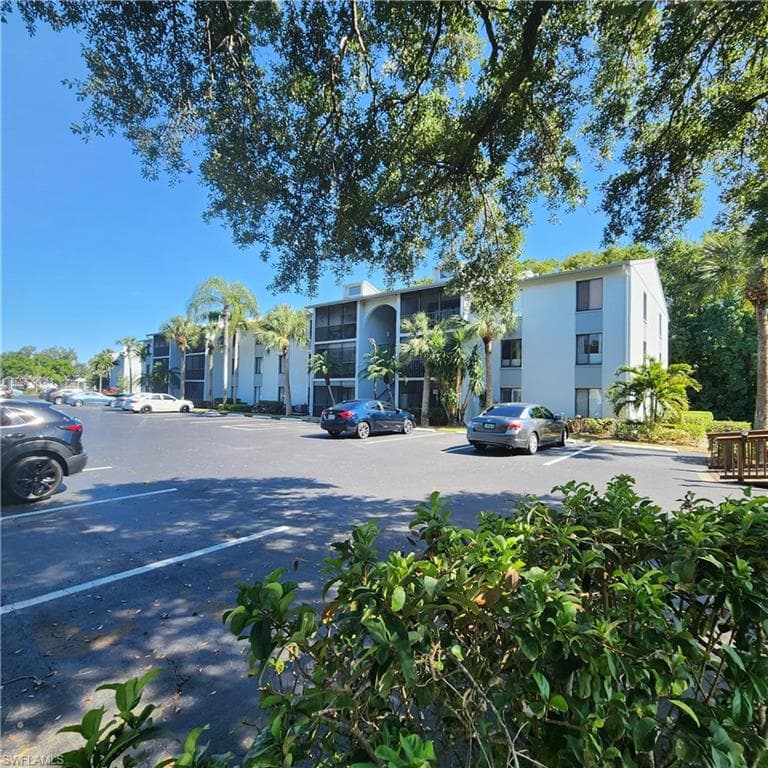 9610 Green Cypress LN 11-C2 FORT MYERS, FL 33905