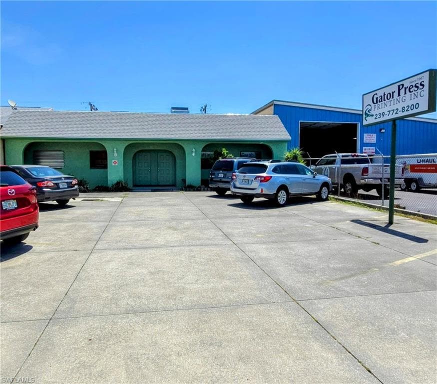 919 SE 13th AVE CAPE CORAL, FL 33990
