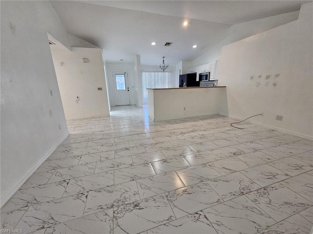3005 40th ST W LEHIGH ACRES, FL 33971