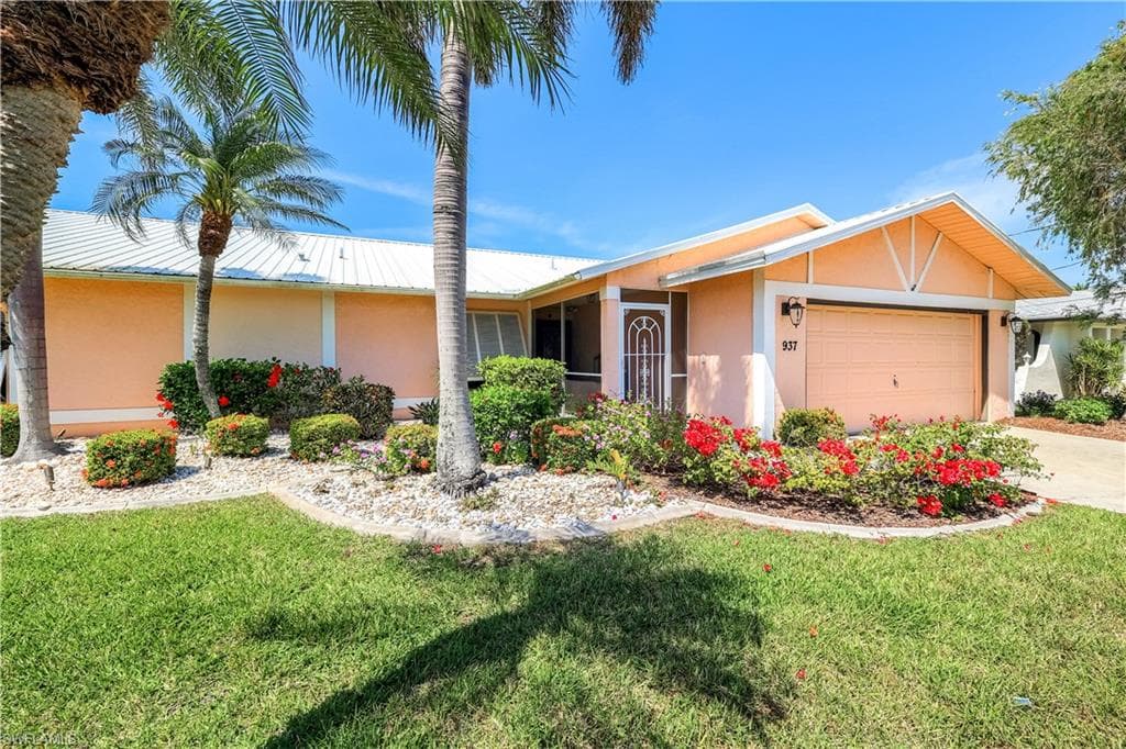 937 SW 54th LN CAPE CORAL, FL 33914