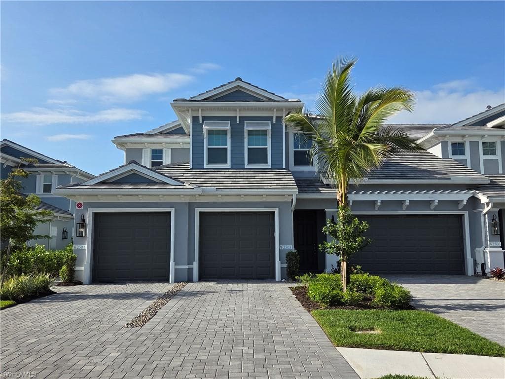 2658 Seychelles 2505 NAPLES, FL 34112